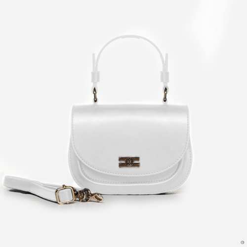 Сумка українського бренду ТМ  "Lucherino" стане хорошим придбанням не на один рік.  Невелика жіноча сумочка виготовлена з високоякісного шкірзамінника та якісної надійної фурнітури. Одне відділення з додатковими кишеньками. Сумочка з короткою ручкою та довгим регульованим ремінцем.